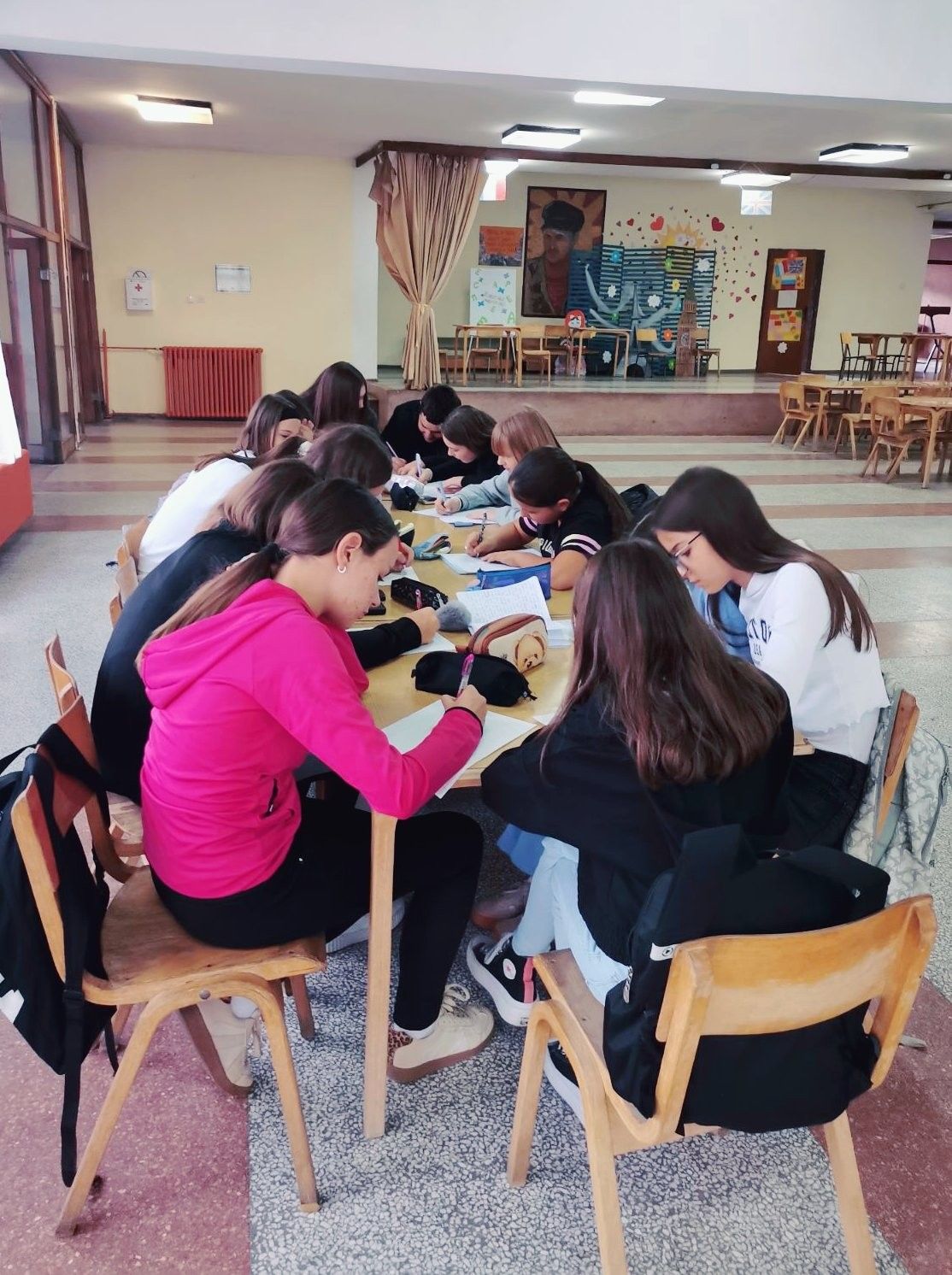 560140751 122111636972999303 2110596641071077381 n 1